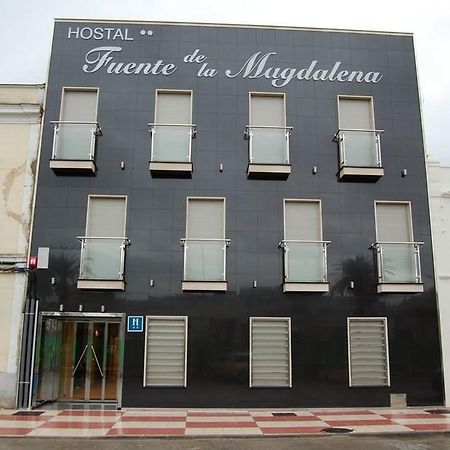 Hotel Fuente De La Magdalena Santa Amalia Exteriér fotografie
