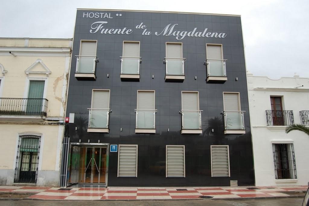 Hotel Fuente De La Magdalena Santa Amalia Exteriér fotografie