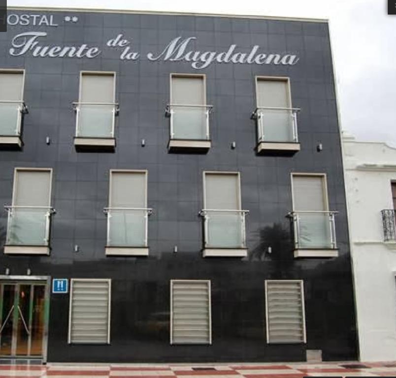 Hotel Fuente De La Magdalena Santa Amalia Exteriér fotografie